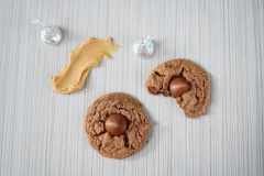 Peanut Butter Kiss Cookies